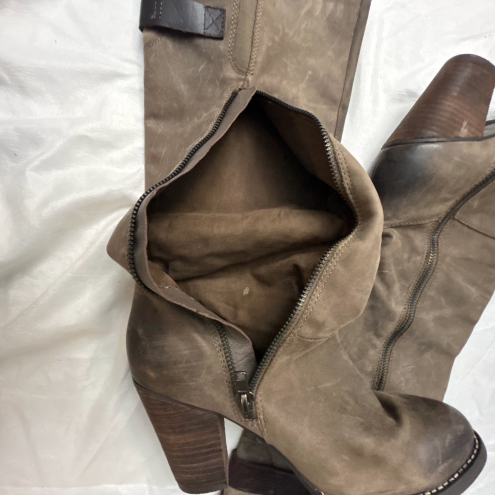 ALDO BOOTS - Picture 3 of 16